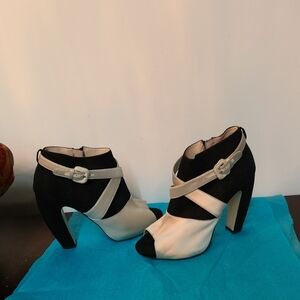 Miu Miu Satin/Suede Pumps